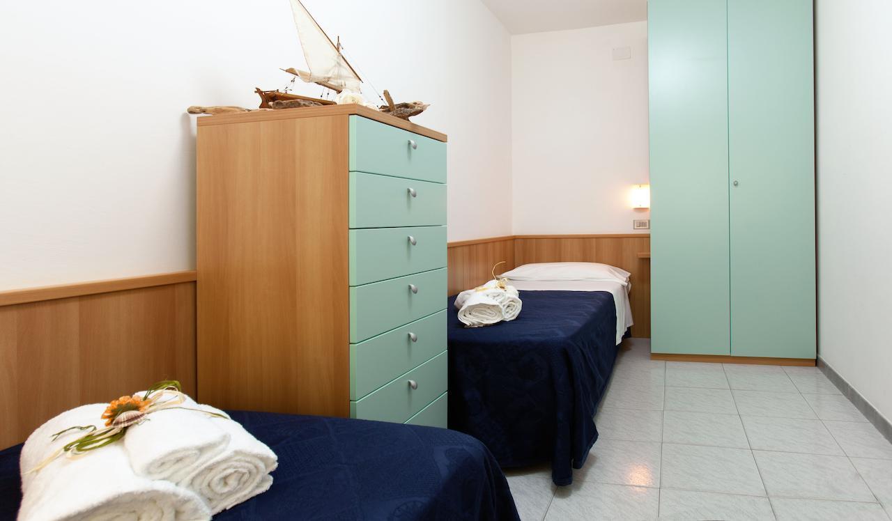 Residence Costa Alba Adriatica Pokój zdjęcie